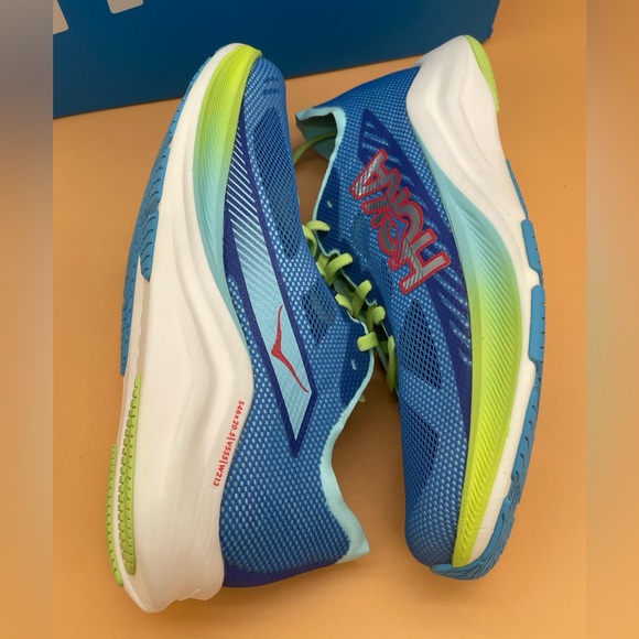 Size 5.5 Men / 7 Women Hoka One Cielo Road Running Shoes Virtual Blue Cloudless - Picture 2 of 7